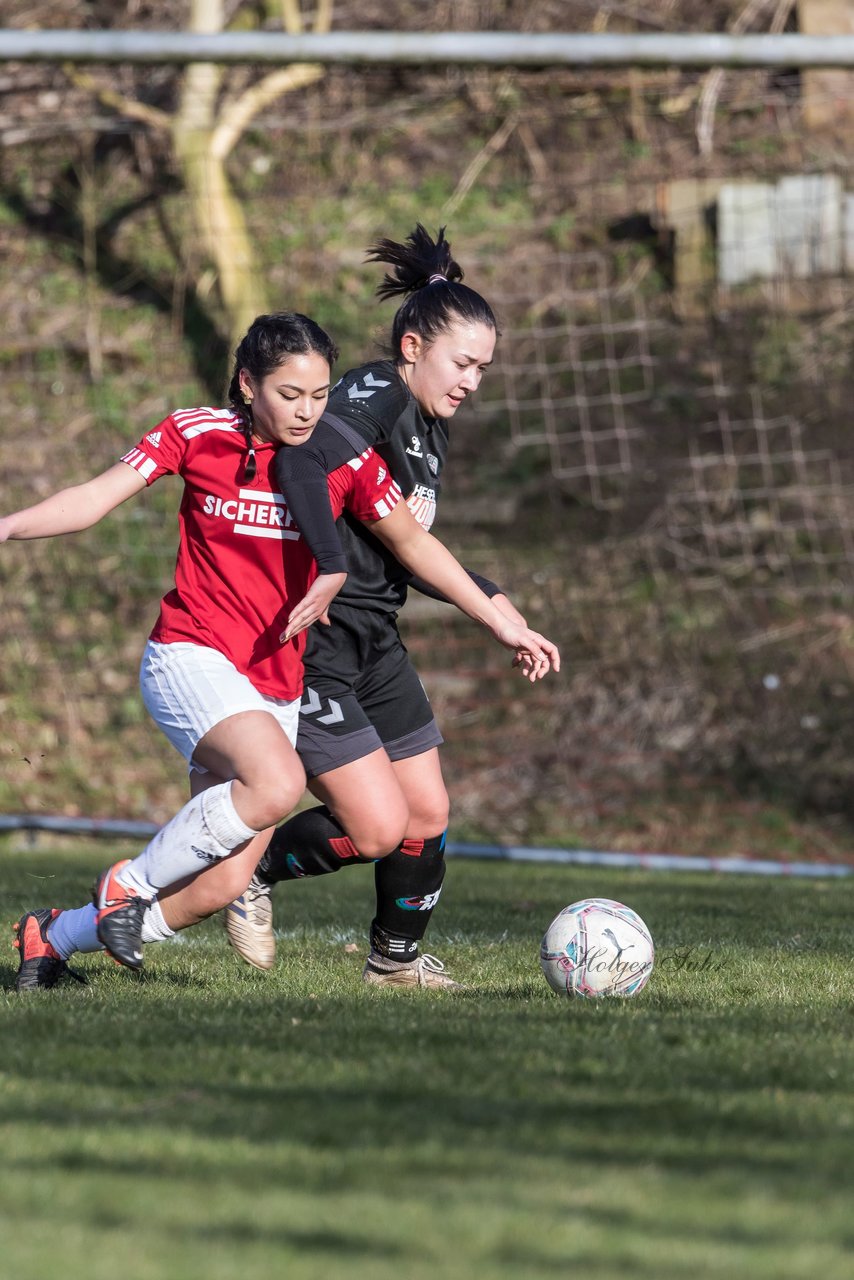 Bild 141 - F Rot Schwarz Kiel - SV Henstedt Ulzburg 2 : Ergebnis: 1:1